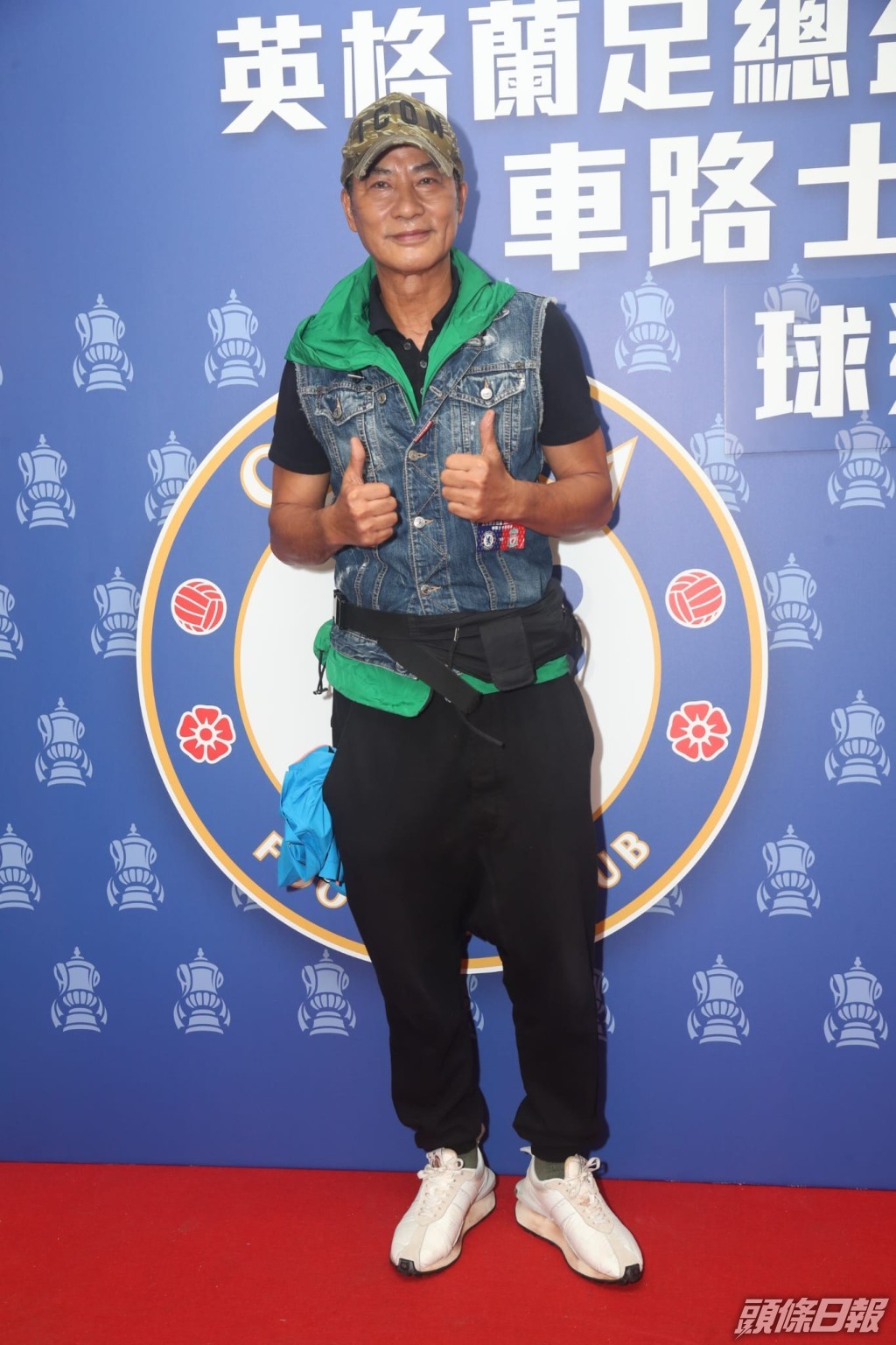 任達華指一切以太太及女兒為先。